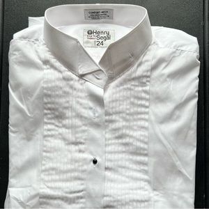 Woman’s Tuxedo Shirt NWOT